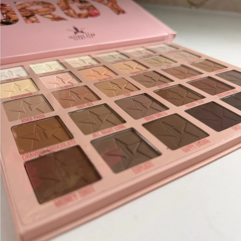 Jeffree Star Neutral Nude Eyeshadow Palette - Creams, Beiges, Browns